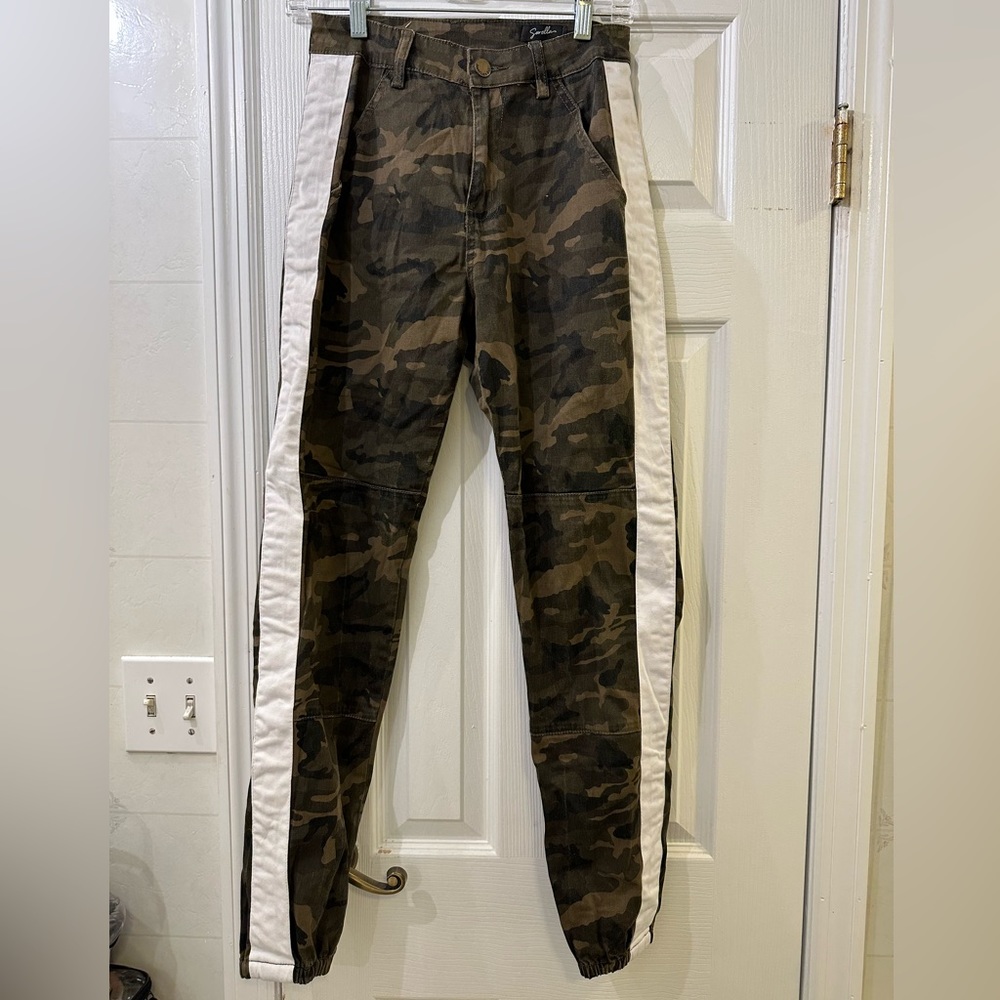 Army print tux stripe joggers